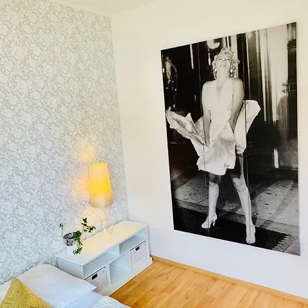 Comfy Apartment *