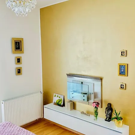 Comfy Apartment *